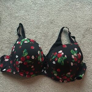 Torrid Xo Plunge Bra 44c